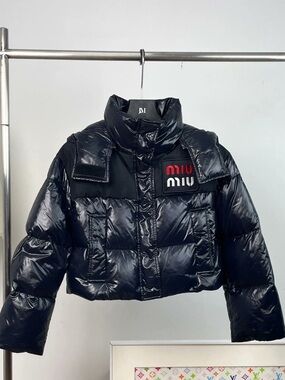 🚩steal Miu Miu Glossy Black Puffer Jacket with Red & White Logo Patch